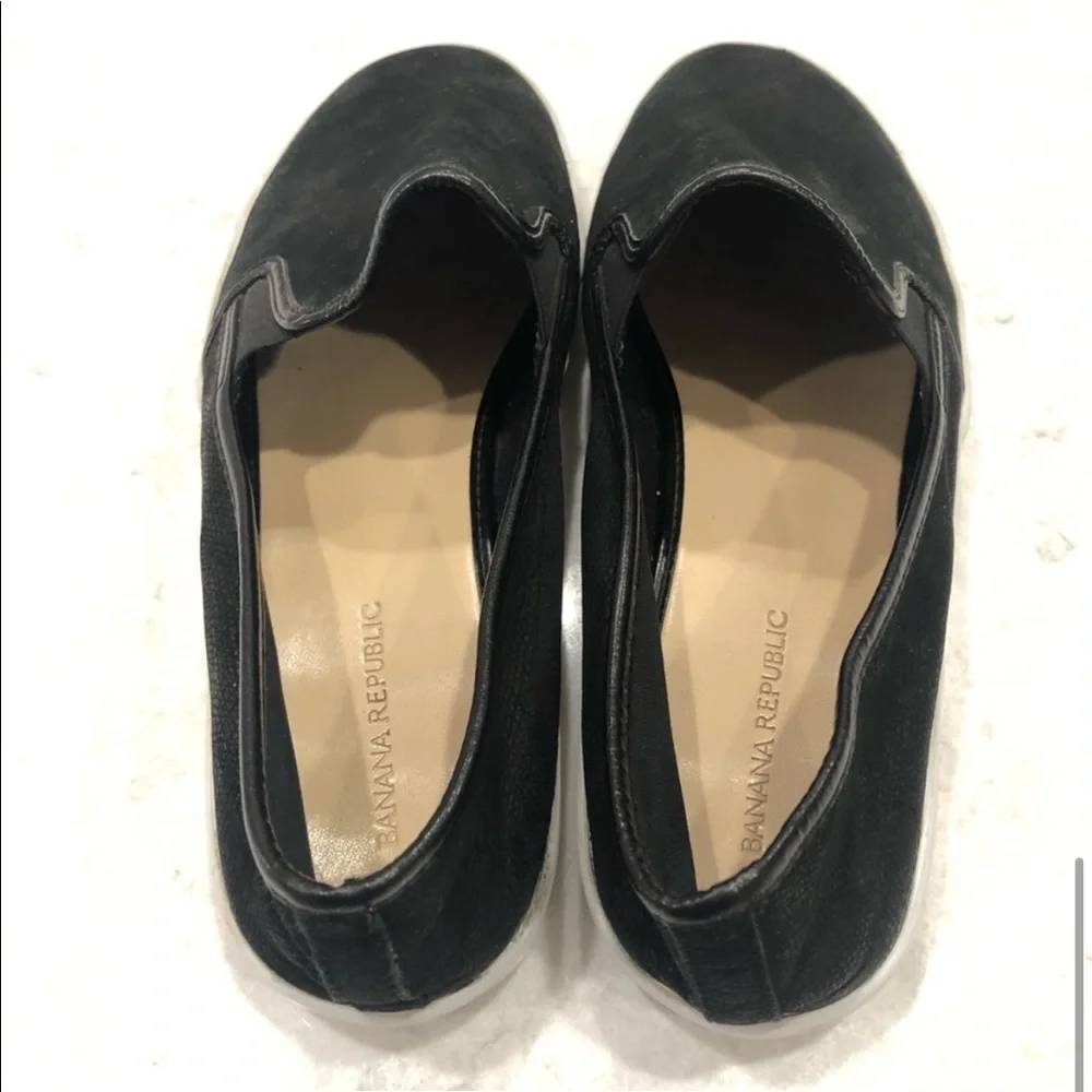 Banana Republic Brenna Black Slip On Sneakers—10 - Picture 8 of 10